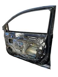 PORTA DIANTEIRA DIREITA SENTRA 2014 2015 A 2020