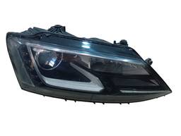 Farol Direito Jetta 2011 2012 a 2018 C/ Led