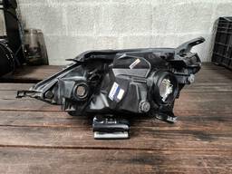 FAROL CROMADO COM CARCACA PRETA ETIOS 2012 A 2021 DIREITO