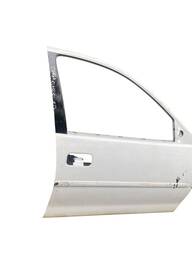 PORTA DIANTEIRA DIREITA CORSA / CLASSIC 1996 1997 A 2016