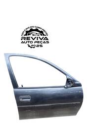 PORTA DIANTEIRA DIREITA CORSA 2003 A 2012 MONTANA 2004/2010