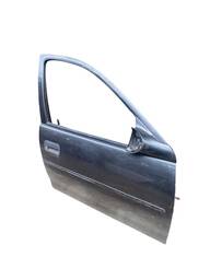 PORTA DIANTEIRA DIREITA CORSA 2003 A 2012 MONTANA 2004/2010