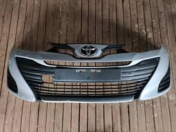 Parachoque Dianteiro Completo Yaris 2019 a 22 Prata DETALHE