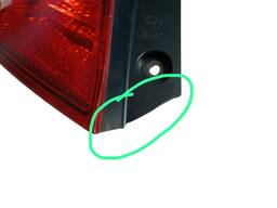 LANTERNA TRASEIRA ESQUERDA FIT 2015 A 2021 (CANTO) C/DETALHE