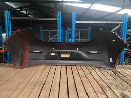 PARACHOQUE TRAS C/SENSOR HB20 HATCH 12 A 15 VERMELHO DETALHE