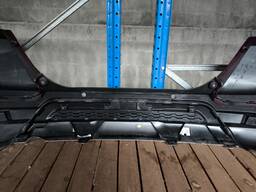 PARACHOQUE TRASEIRO C/ SENSOR WRV 2018 A 2021 VINHO DETALHE