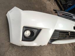 PARACHOQUE DIANTEIRO COMPLETO COROLLA 15 A 17 BRANCO DETALHE
