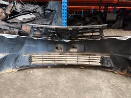 PARACHOQUE DIANTEIRO COMPLETO COROLLA 15 A 17 BRANCO DETALHE