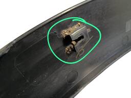 MOLDURA PARALAMA TRASEIRO DIREITO KICKS 2017 2018 A  2021