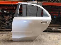 PORTA TRASEIRA ESQUERDA ETIOS SEDAN 2012 2013 A 2021 PRATA