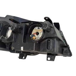 FAROL PARALELO ESQUERDO GOLF 2008 A 2013 CROMADO