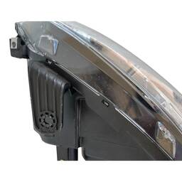 FAROL DIREITO ONIX PRISMA 2016 A 2020 C/DETALHE