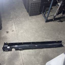 SPOILER SAIA LATERAL DIREITA ORIGINAL RAM RAMPAGE 2023 2025