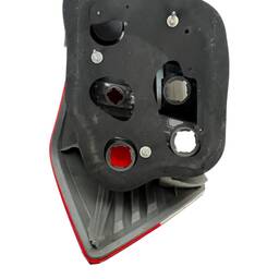 LANTERNA TRASEIRA DIREITA CITY 2010 A 2012 C/DETALHE 