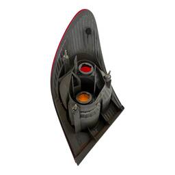 LANTERNA TRAS DIR COROLLA 2003 A 2008 (CANTO) PISCA AMBAR