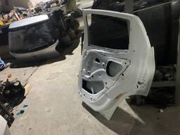 PORTA TRASEIRA DIREITA KWID 2018/ RECONDICINADA 