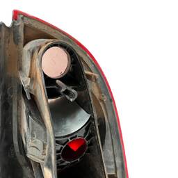 LANTERNA TRASEIRA DIREITA CELTA 2007 A 2015 CRISTAL