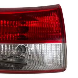 LANTERNA TRASEIRA ESQUERDA HB20 HATCH 2013 A 2019 (MALA)