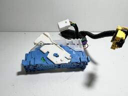 PLUG CONECTOR 2 CAIXA FUSIVEL HONDA HR-V 19/21 747057550W