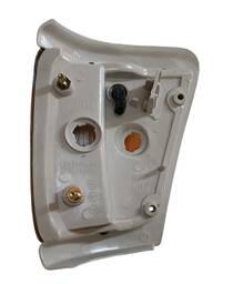 LANTERNA DIANTEIRA DIREITA HILUX 4X4 93 ATÉ 2001