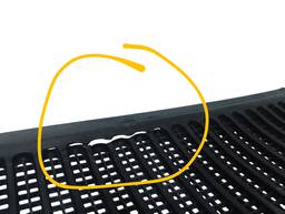 CHURRASQUEIRA DIREITA GOL SAVEIRO VOYAGE G5 G6 G7 G8 DETALHE