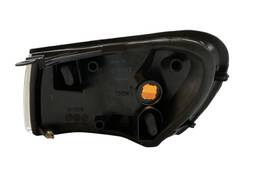 PISCA COROLLA LADO DIREITO CRISTAL AMBAR 94 A 97