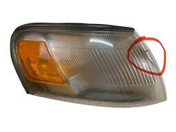 Pisca Corolla Lado Direito Cristal Ambar 94 a 97 DETALHE