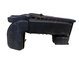 CAIXA FILTRO AR C3 1.0 2023 2024/ 208 2021/ (DETALHE)