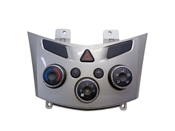 Comando Ar Condicionado Onix Prisma Tracker Sonic 2013/2019