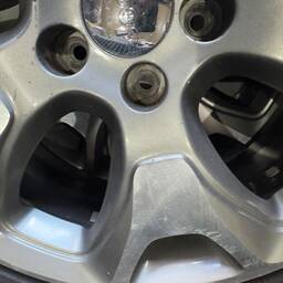 JOGO RODAS 18 PNEUS CONTINENTAL/PIRELLI 225/55 ORIGINAL JEEP