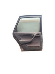 PORTA TRASEIRA ESQUERDA VECTRA 1994 A 1995