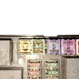 CAIXA FUSÍVEL CHERY QQ 1.0 2016