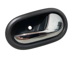 Maçaneta Interna Renault 2014 a 2019 Sandero Direito 