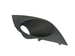 GRADE MOLDURA MILHA DIREITO PALIO G5 ATTRACTIVE 12/17