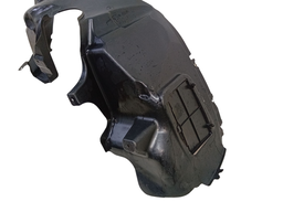 PARABARRO TRASEIRO DIREITO JEEP RENEGADE 2016/ (DETALHE)