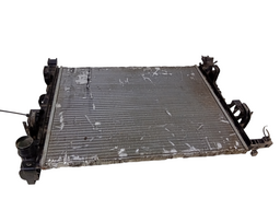 RADIADOR AGUA SANDERO 2015/ LOGAN 2014/ 1.0 3CC 1.6 (DETALHE