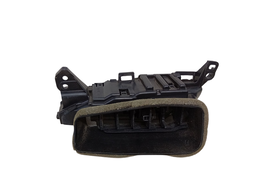 DIFUSOR AR LATERAL LADO ESQUERDO YARIS 2019 2020/