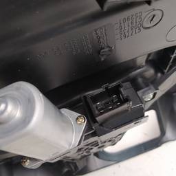 Máquina de Vidro Porta Tras Dir Mercedes Classe GLC 2016/22