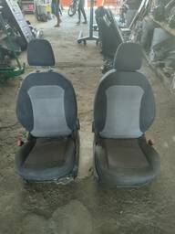 Jogo Bancos Peugeot 206 207 1998 a 2014 2 Portas