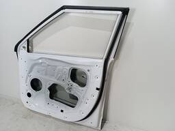 PORTA DIANTEIRA DIREITA CRETA 2017 2018 A 2024