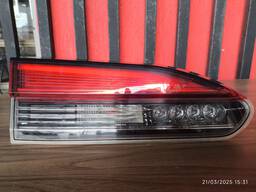 Lanterna Traseira Esquerda Corolla Cross 2022 2023 2024 Mala