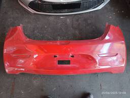 Parachoque Tras. HB20 Hatch 2012 a 2015 Vermelho C/ Detalhe
