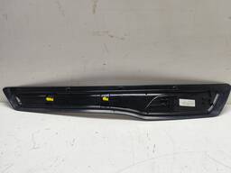 SOLEIRA TRASEIRA ESQUERDA BMW 320I 18 25 F30 2013 2018