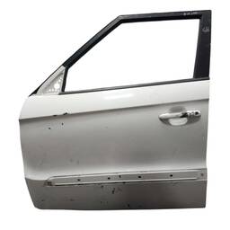 PORTA DIANTEIRA ESQUERDA SOUL 2015 A 2019 BRANCO C/ DETALHE