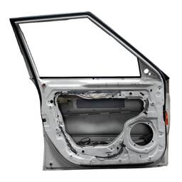 PORTA DIANTEIRA ESQUERDA SOUL 2015 A 2019 BRANCO C/ DETALHE