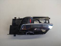 Maçaneta Interna Traseira Esquerda Honda Hrv 2016 A 2021