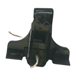 BATENTE FECHADURA PORTA LUVAS SANDERO 2014