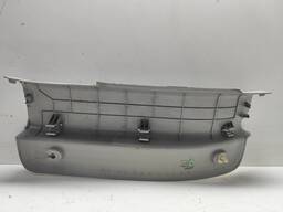 SOLEIRA PORTA TRASEIRA DIREITA CAPTIVA 3.6 V6 2008 2009 2017