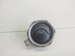 Difusor Ar Interno Central Direito Nissan March 12 A 16