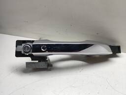 MAÇANETA DIANTEIRA ESQUERDA G10 2017 A 2020 DETALHE